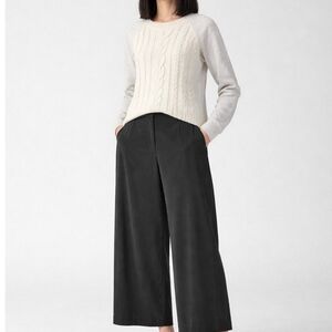 Lululemon Athletica Cream Cable Knit Sweater